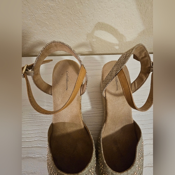 SOLD.Croft & Borrow Tan  Wedge Sandals Size 10. - Picture 8 of 8